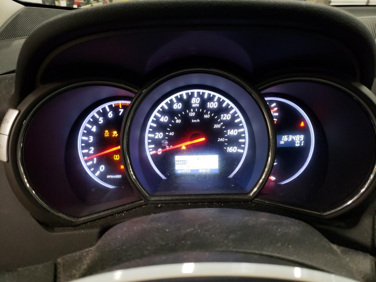 2011 Nissan Murano - Image 9