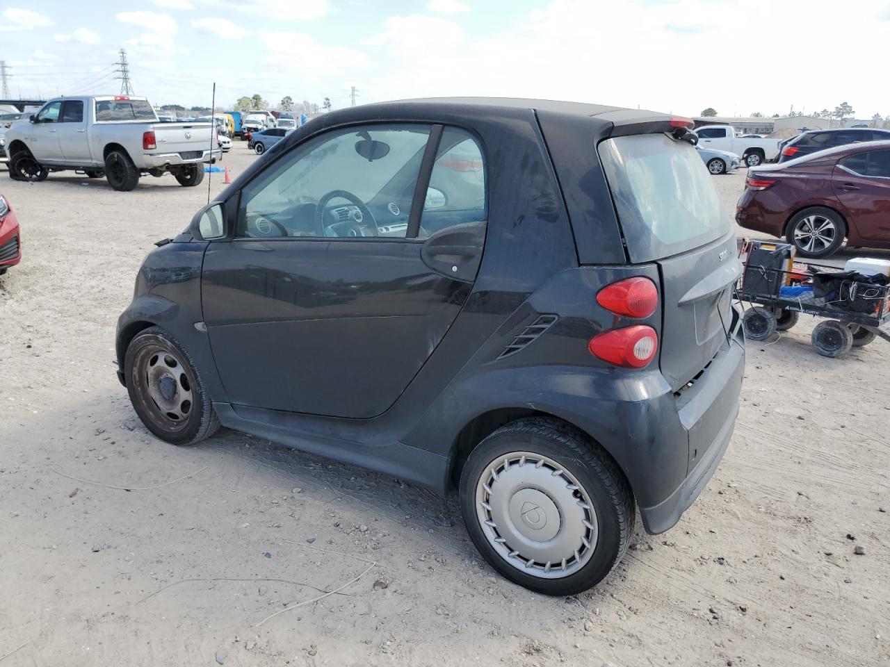 2015 Smart Fortwo - Image 2