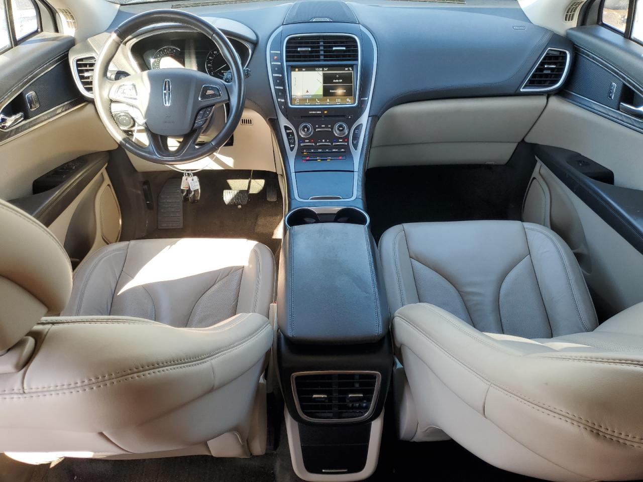 2016 Lincoln MKX - Image 8