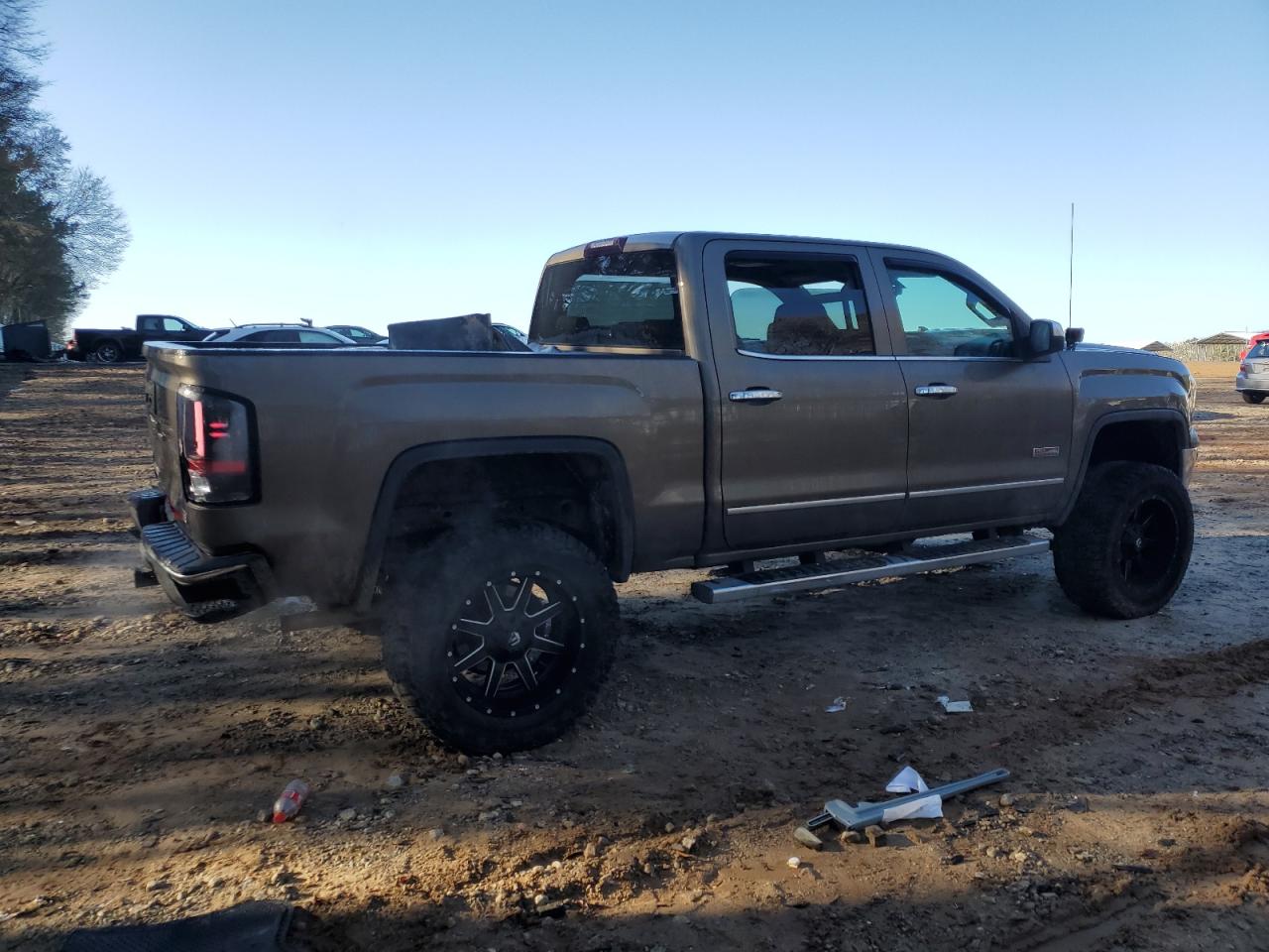 2015 GMC Sierra - Image 3