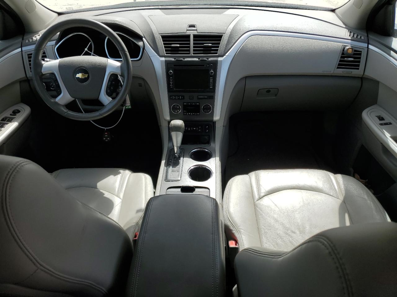 2012 Chevrolet Traverse - Image 8