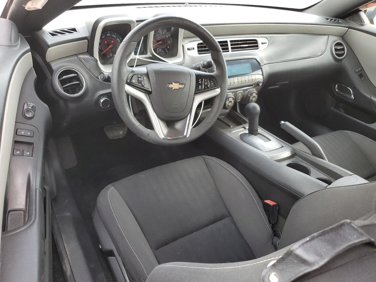 2015 Chevrolet Camaro - Image 8
