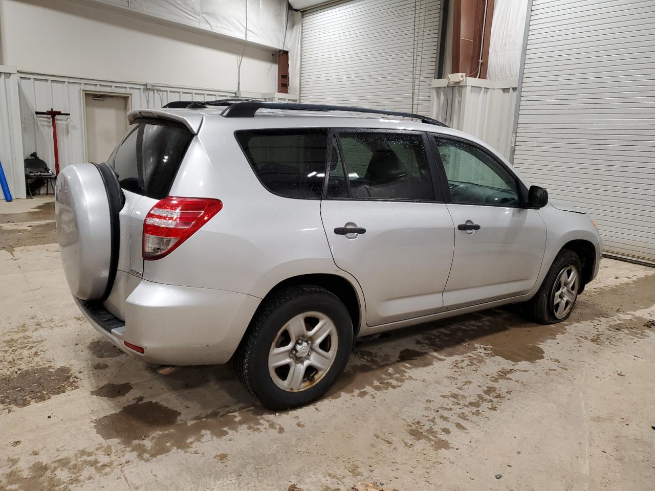 2009 Toyota RAV 4 - Image 3