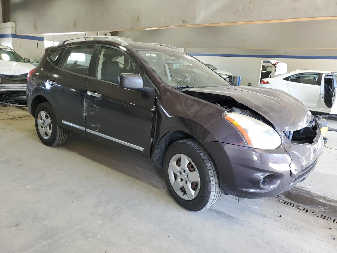 2015 Nissan Rogue - Image 4