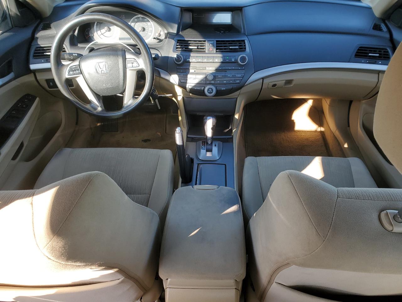 2012 Honda Accord - Image 8