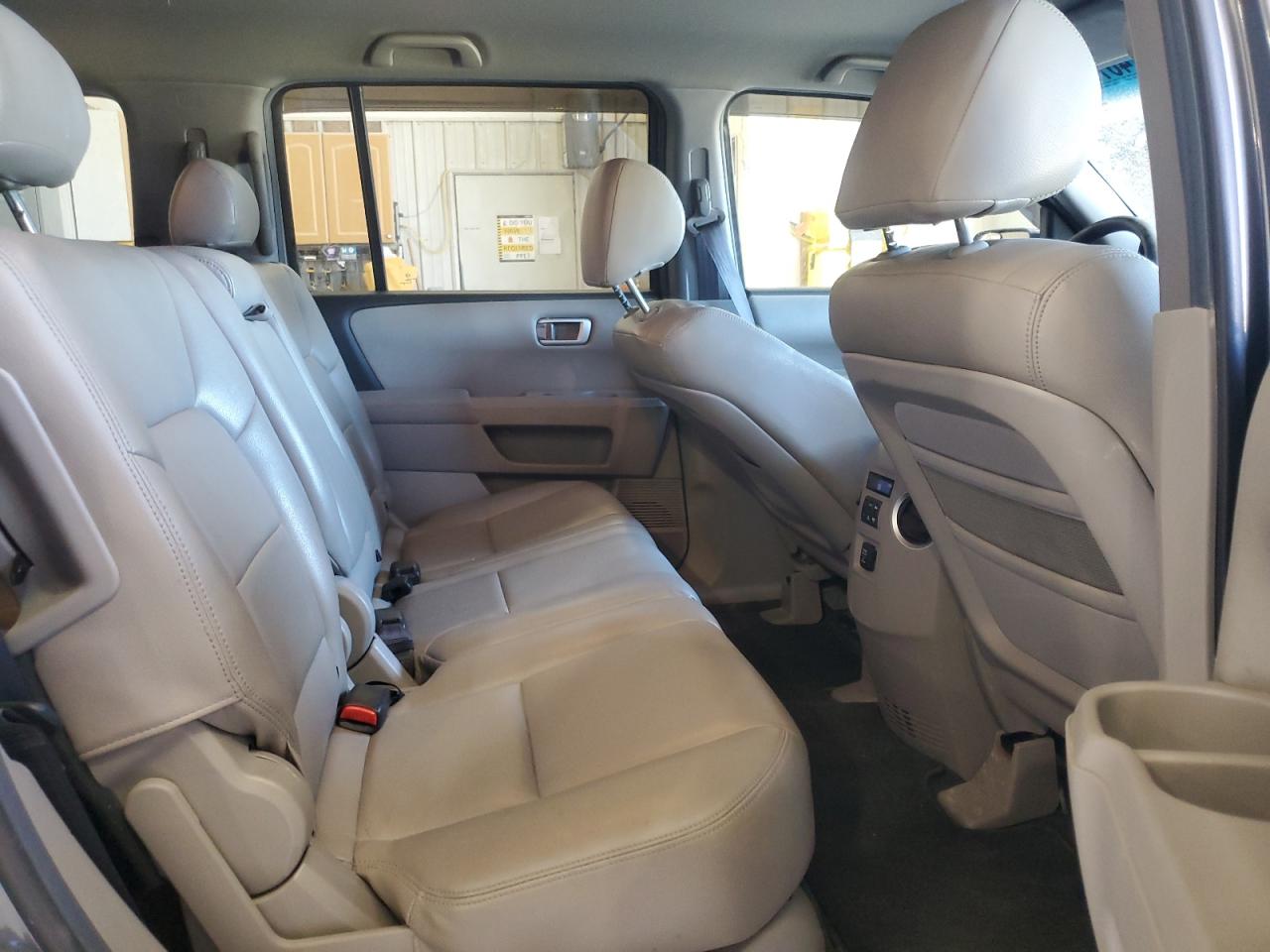 2011 Honda Pilot - Image 11