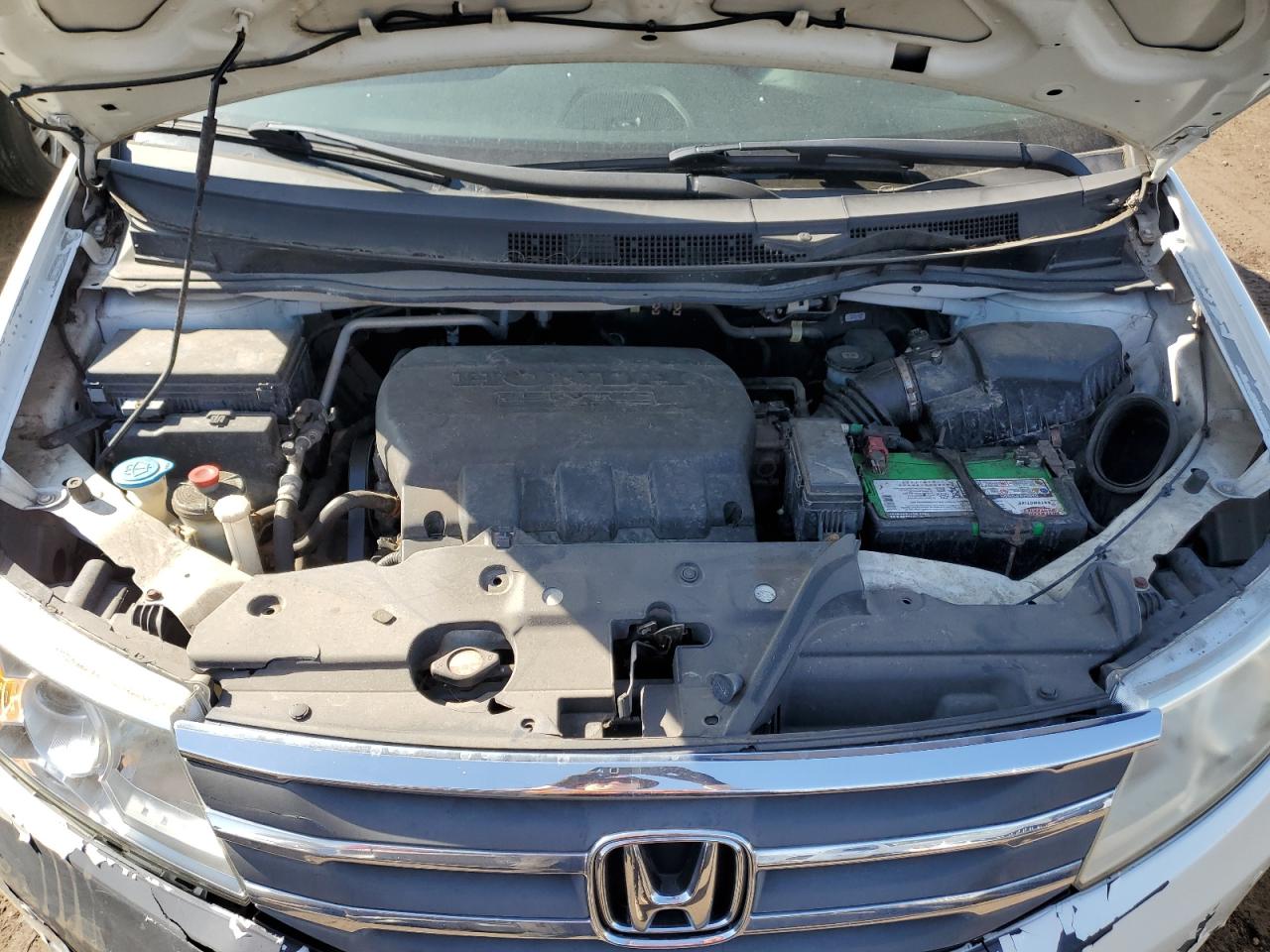 2012 Honda Odyssey - Image 12