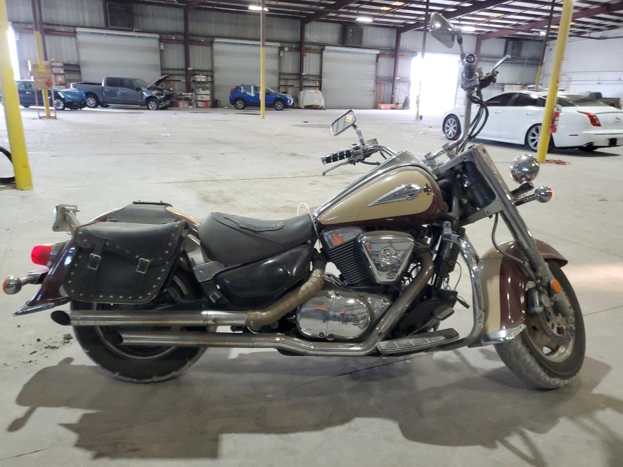 1998 Suzuki Vl1500 for Sale in Jacksonville, FL - Normal Wear