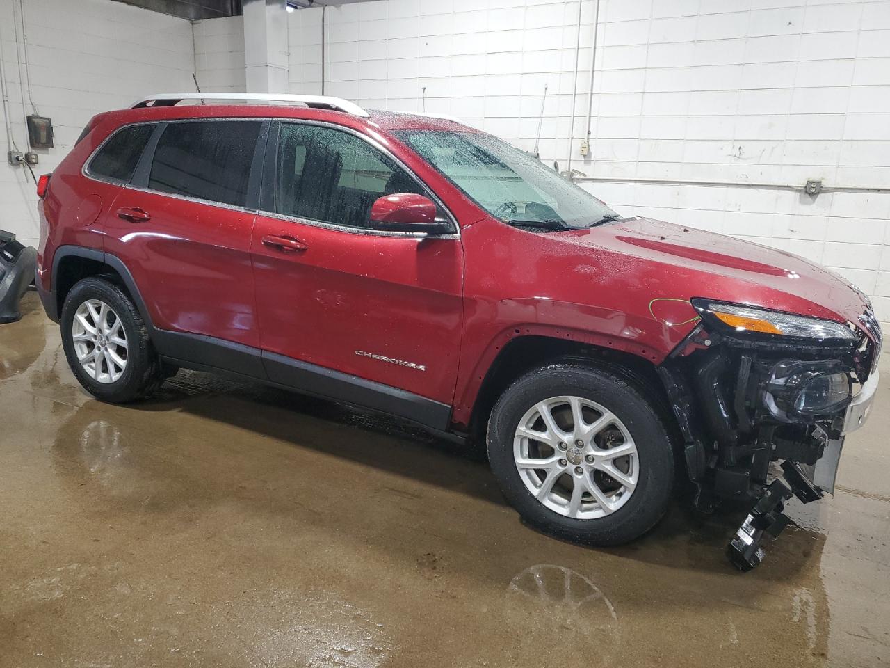 2016 Jeep Grand Cherokee - Image 4