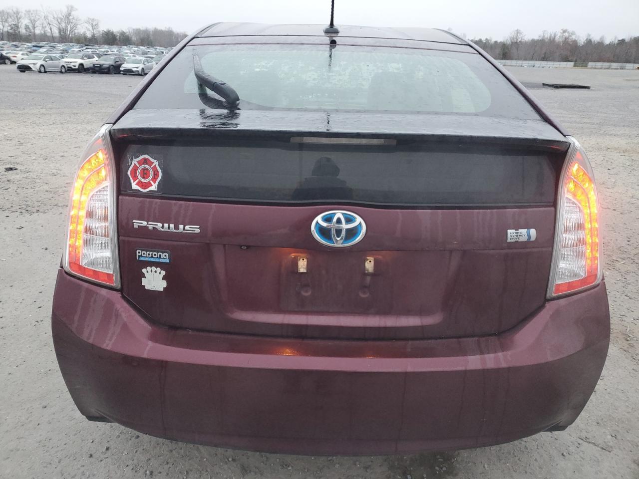 2013 Toyota Prius - Image 6