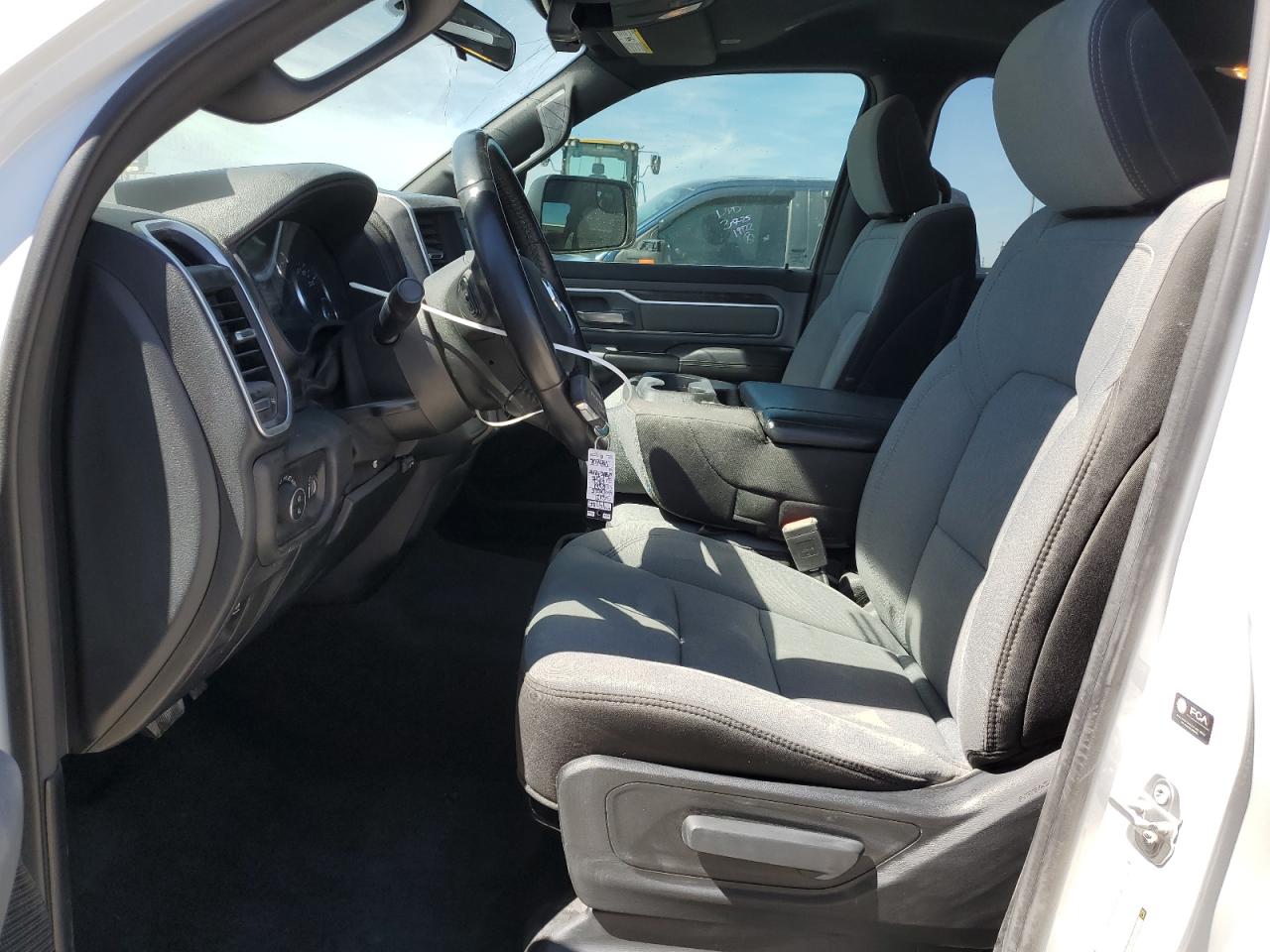 2021 RAM 1500 - Image 7