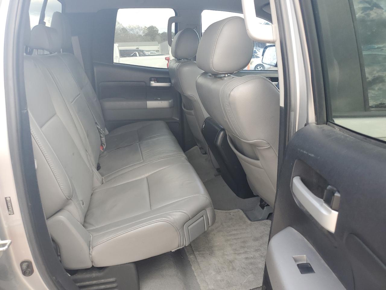 2007 Toyota Tundra - Image 10