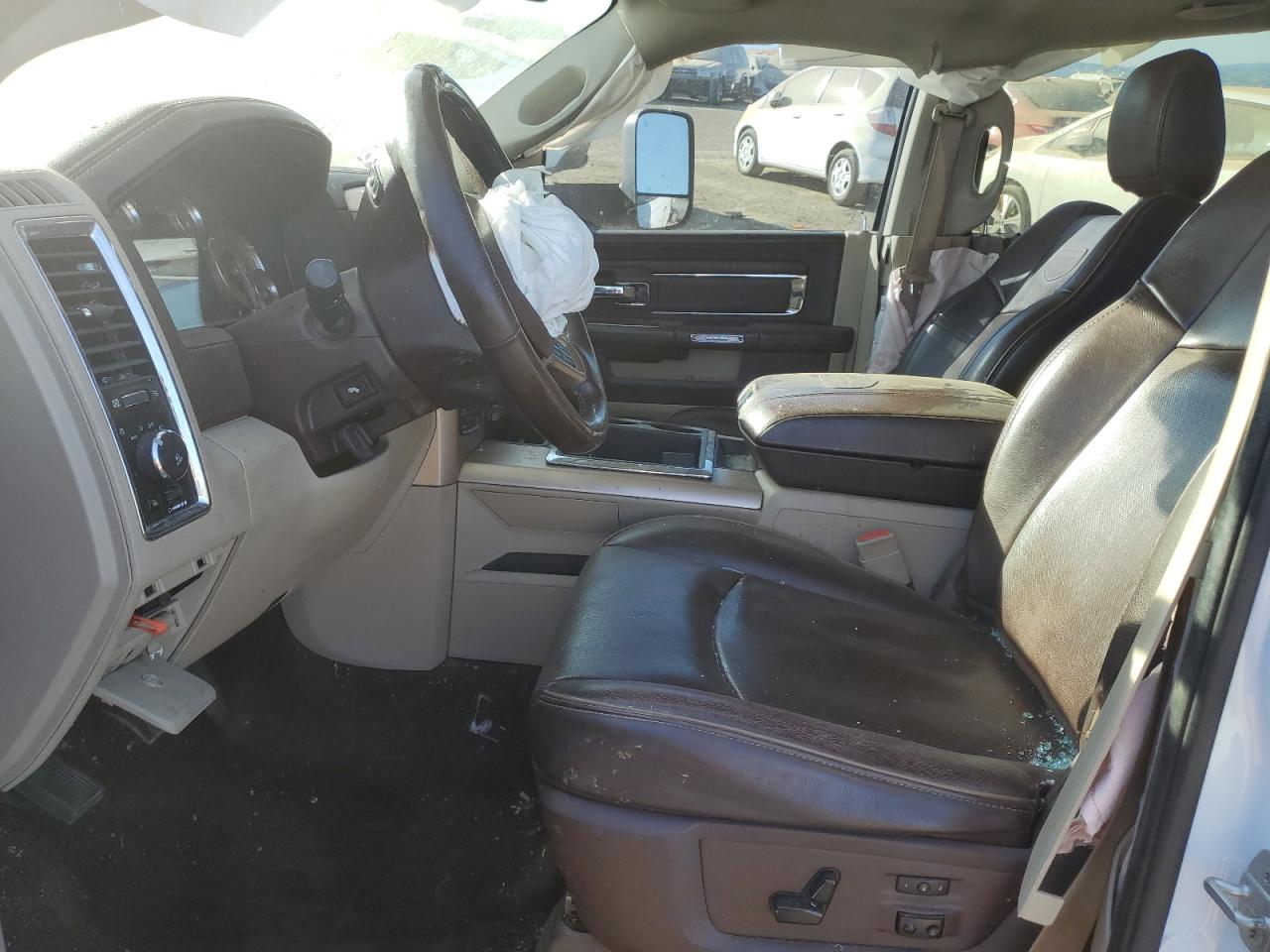 2014 RAM 1500 - Image 7