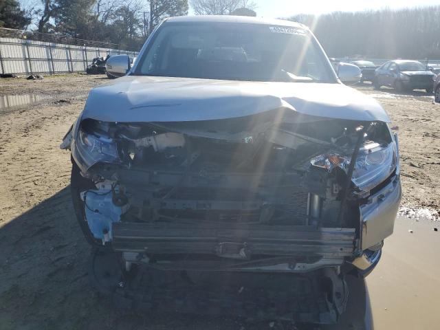  MITSUBISHI OUTLANDER 2019 Srebrny
