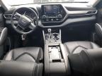 2020 Toyota Highlander Xle for Sale in Mebane, NC - Side