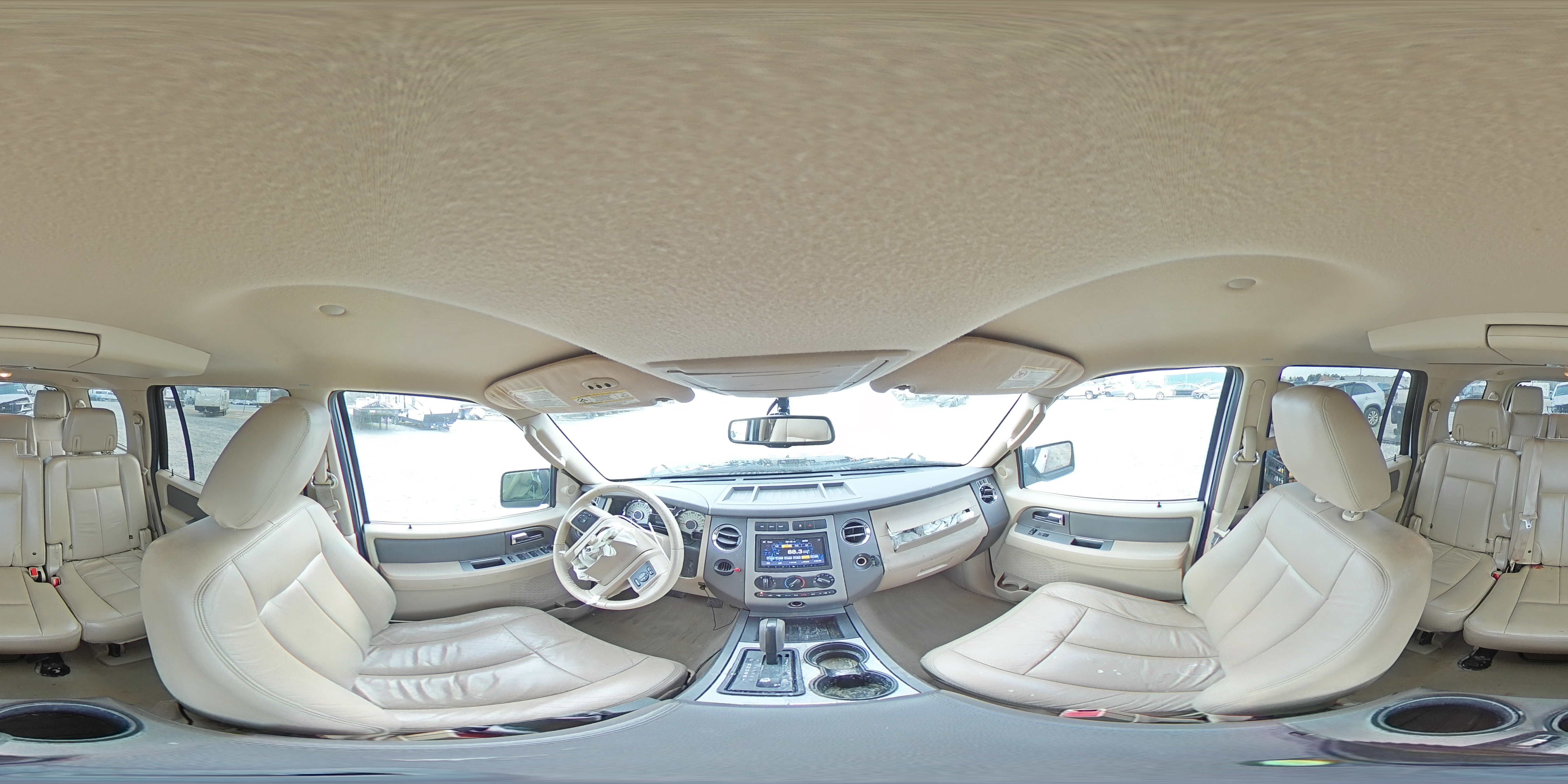 2010 Ford Expedition - Image 13