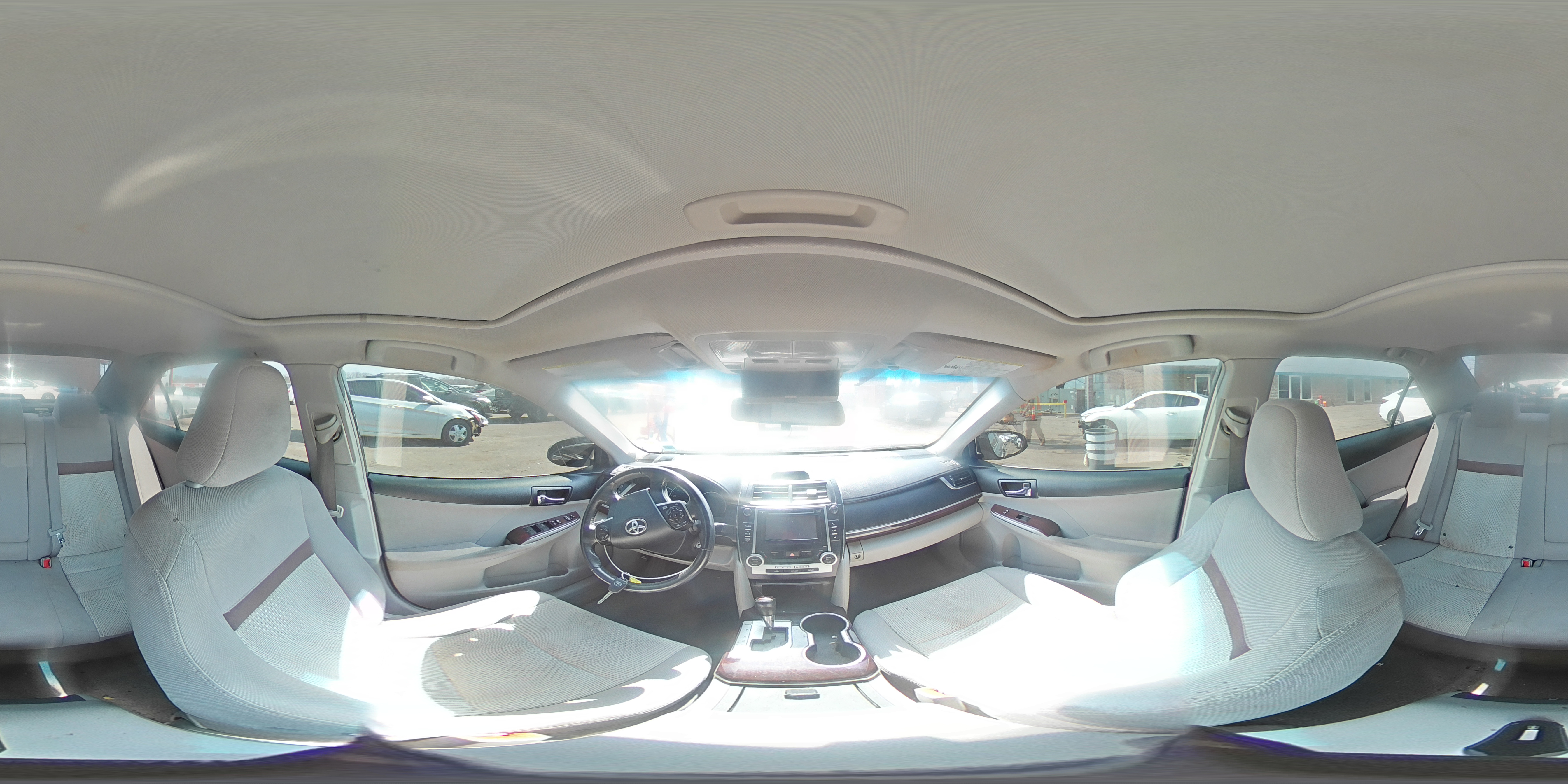 2012 Toyota Camry - Image 15