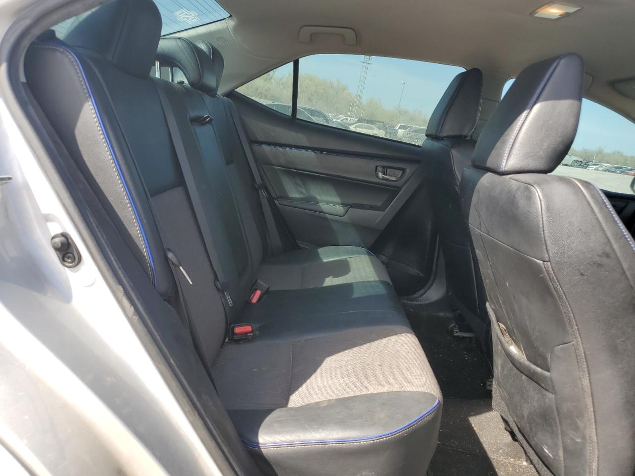 5YFBURHE4HP683579 TOYOTA COROLLA 2017