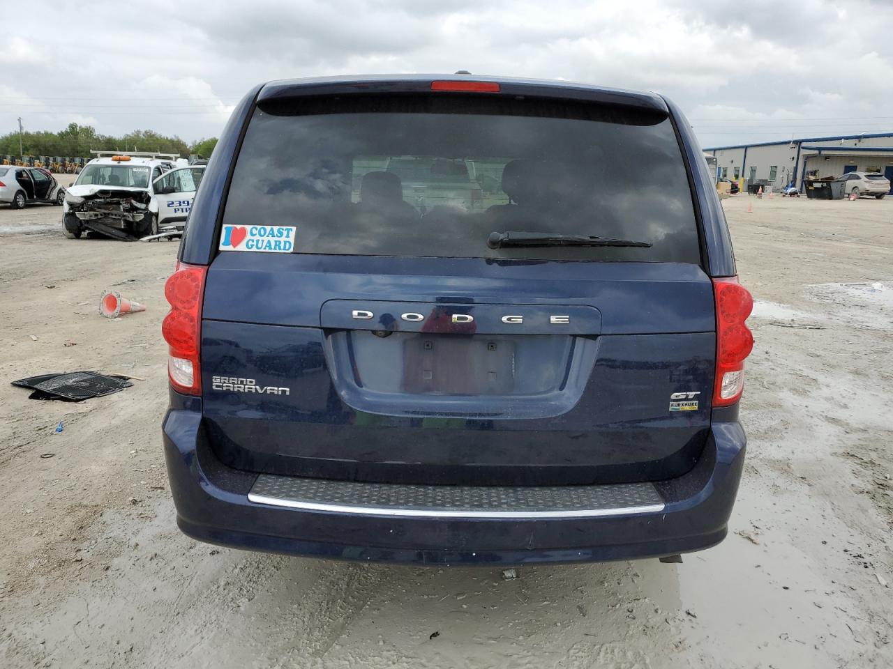 2017 Dodge Caravan - Image 6