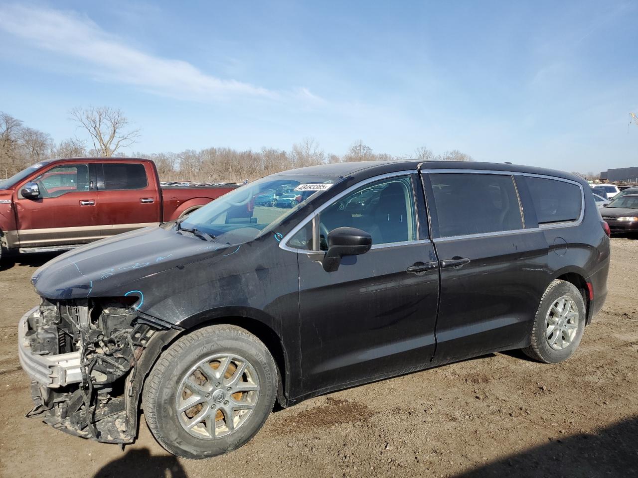 Des Moines, IA에서 판매 중인 2018 Chrysler Pacifica Lx - Front End