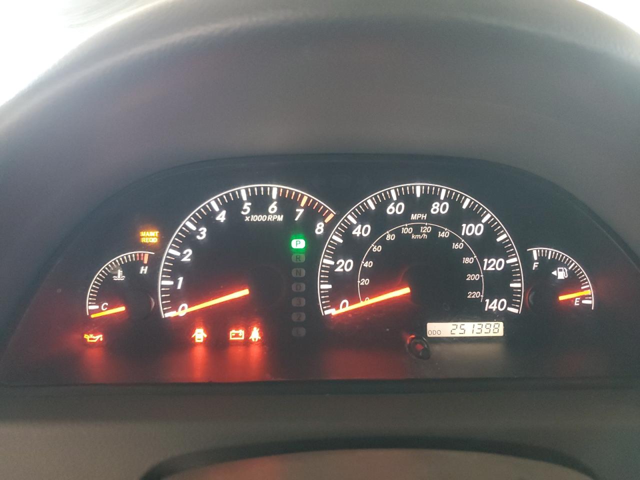 2005 Toyota Camry - Image 9
