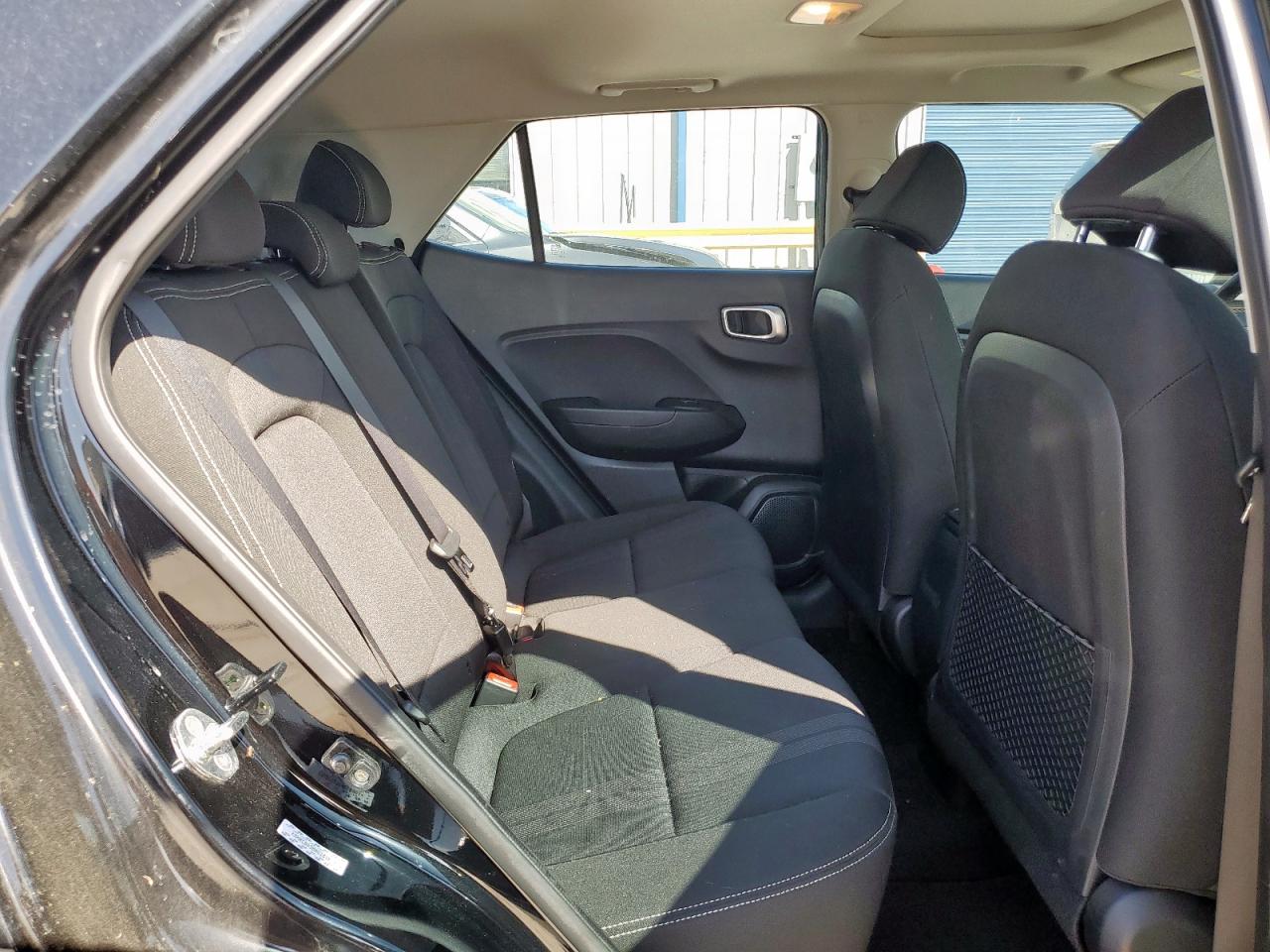 2022 Hyundai Venue Sel VIN: KMHRC8A38NU189014 Lot: 50987515