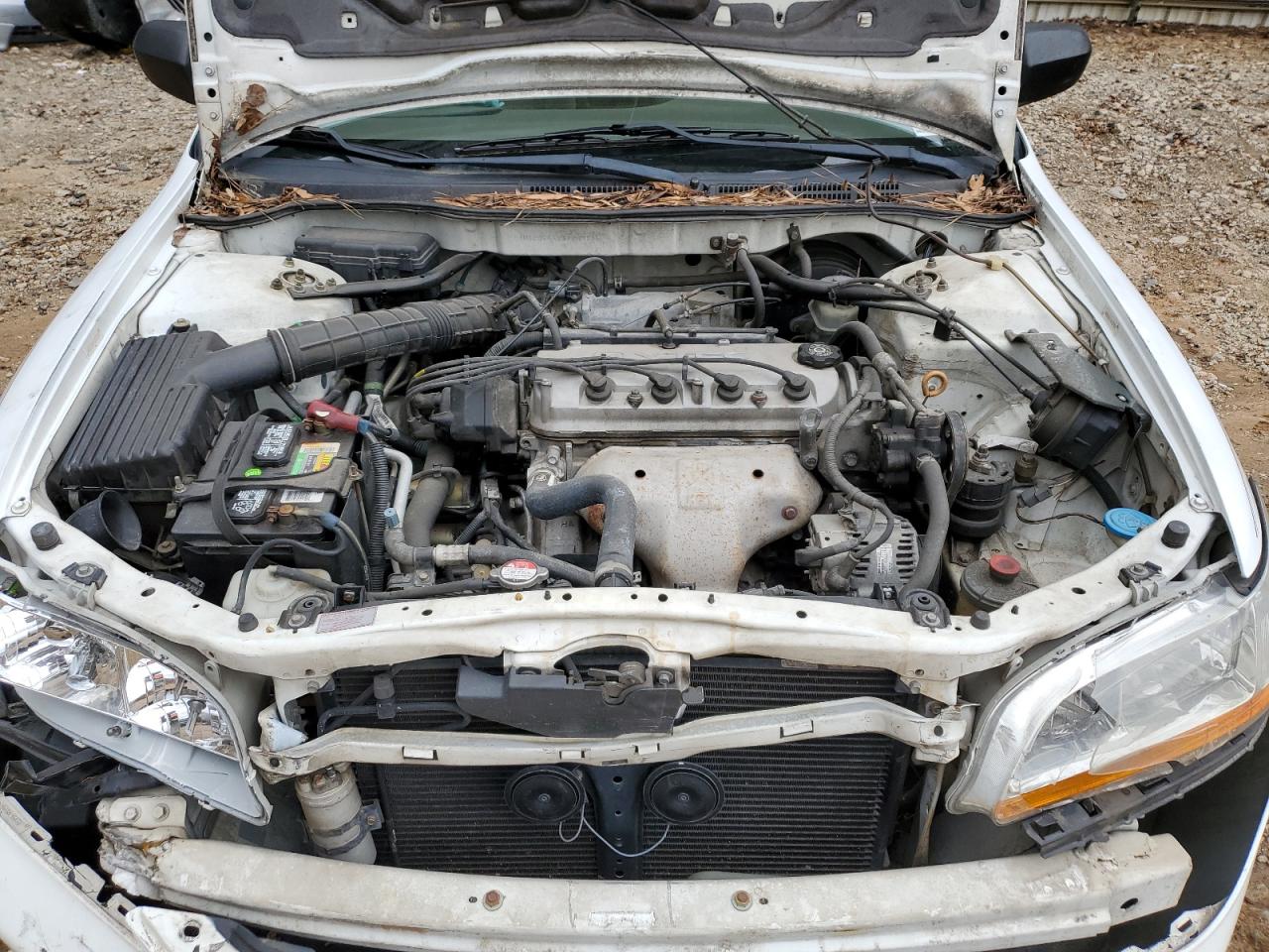 1998 Honda Accord - Image 13