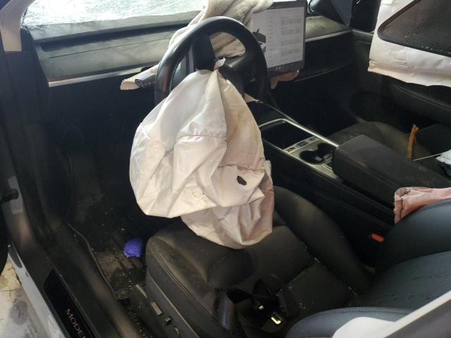  TESLA MODEL Y 2024 Серый