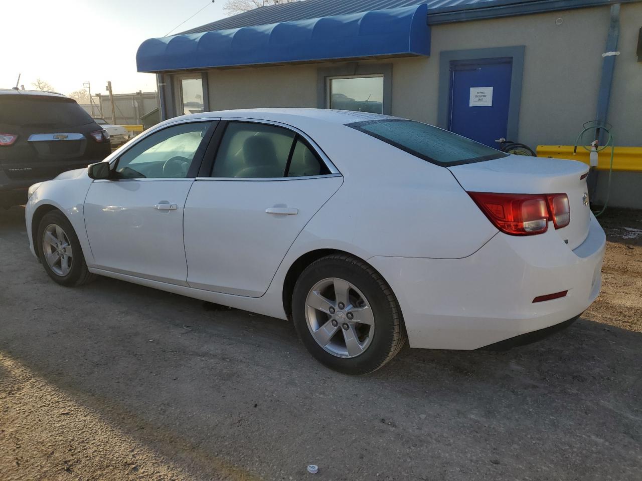 2015 Chevrolet Malibu - Image 2