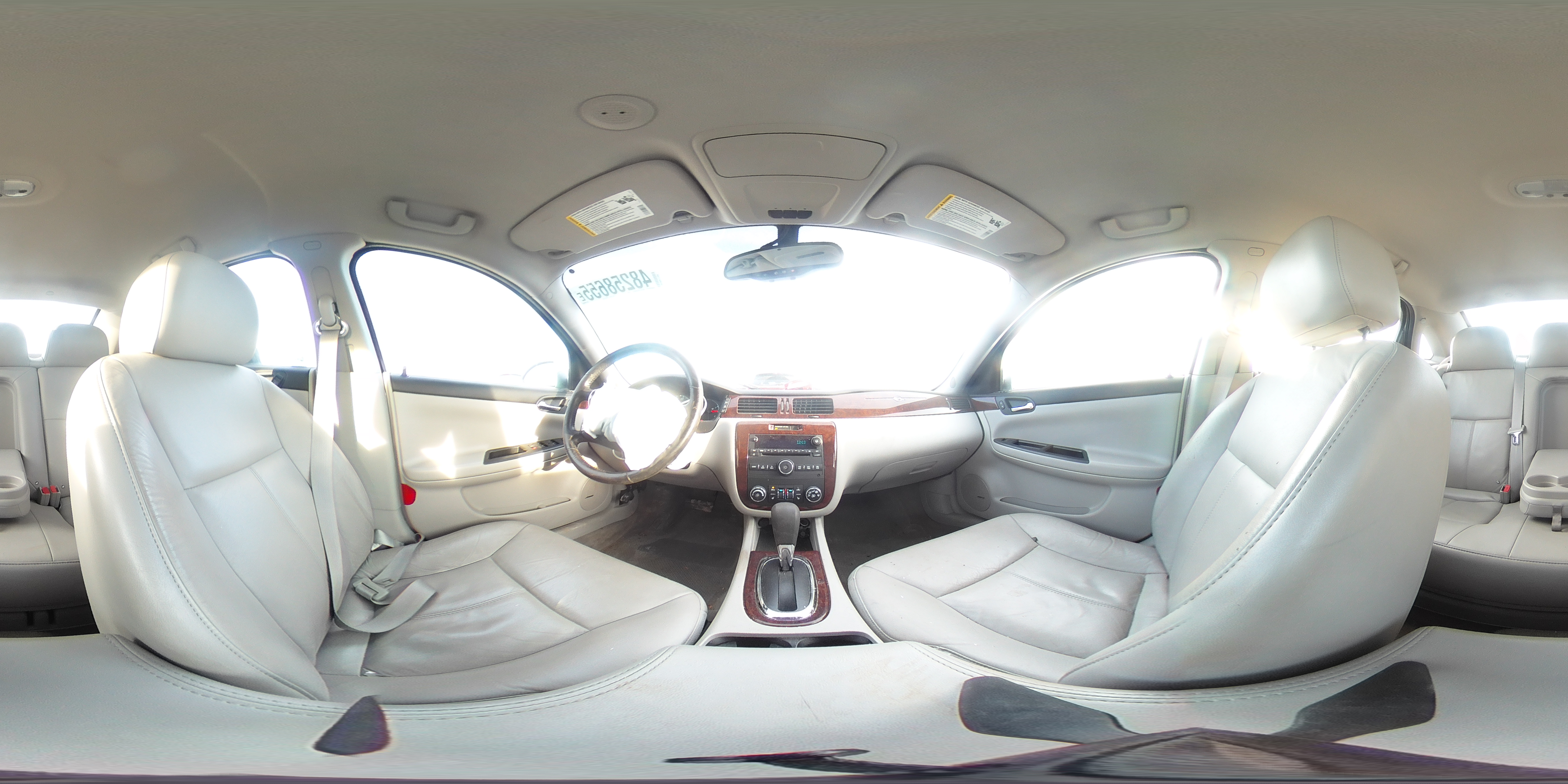 2011 Chevrolet Impala - Image 13