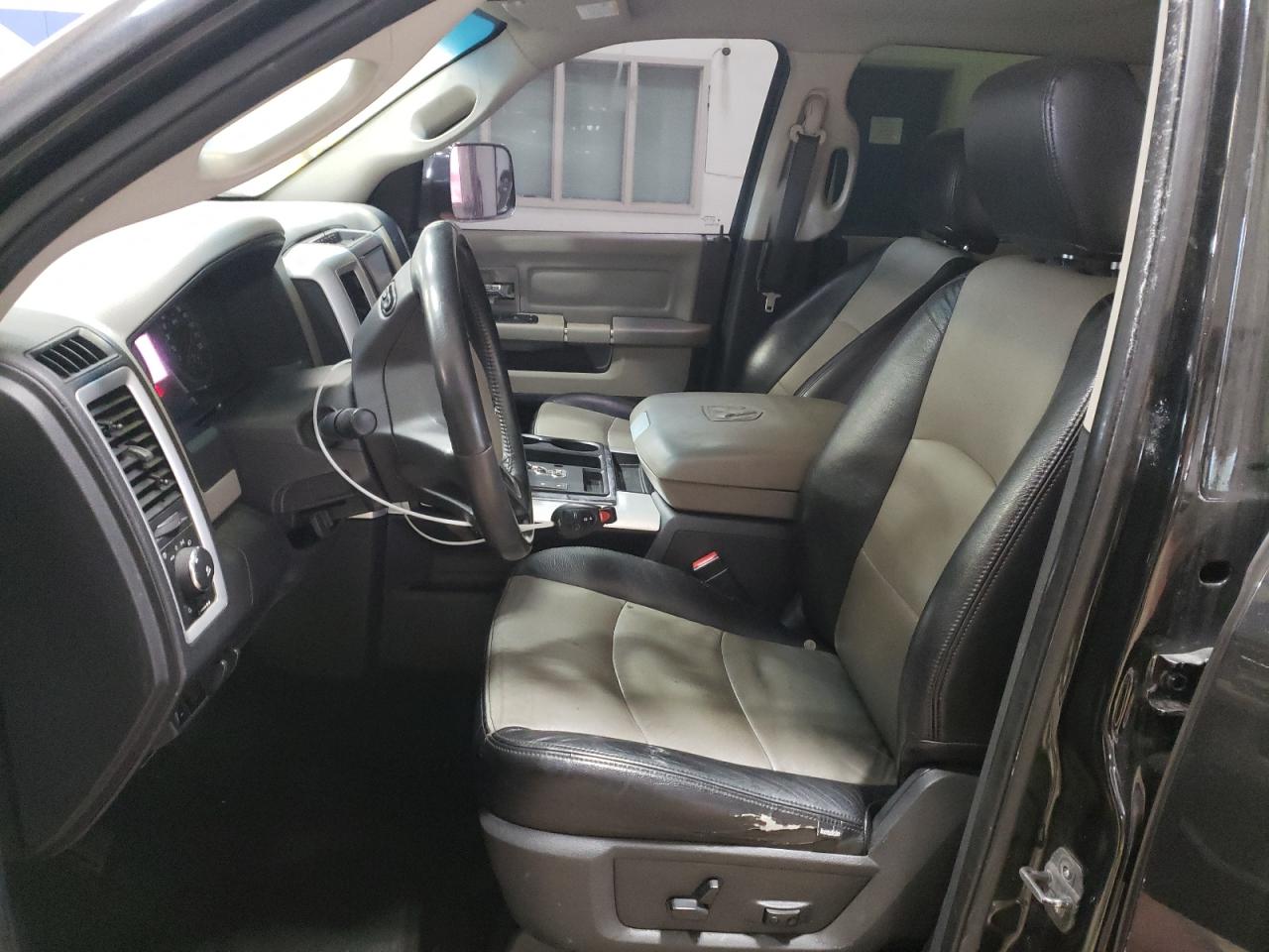 2011 Dodge RAM - Image 7
