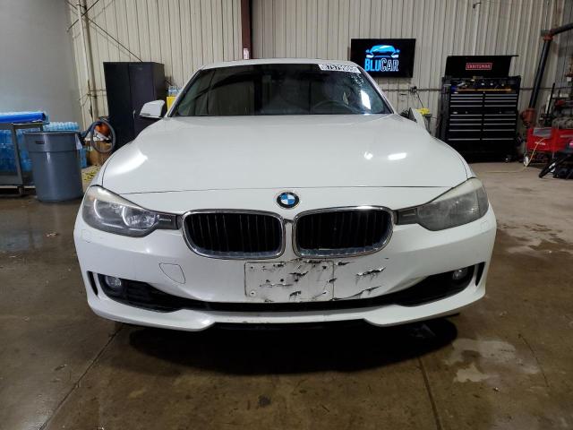  BMW 3 SERIES 2013 Белы