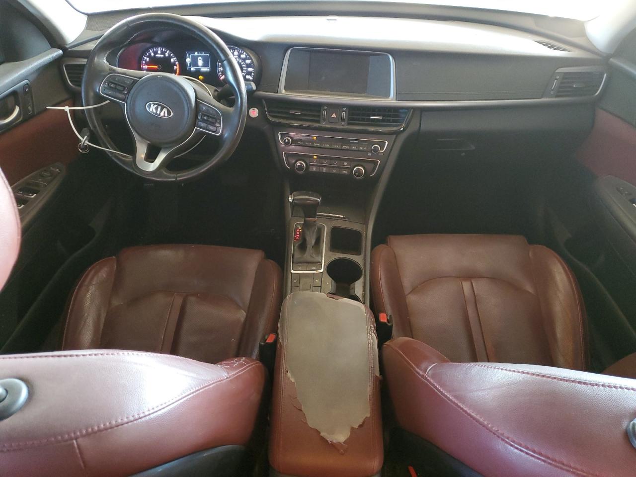 2017 Kia Optima - Image 8