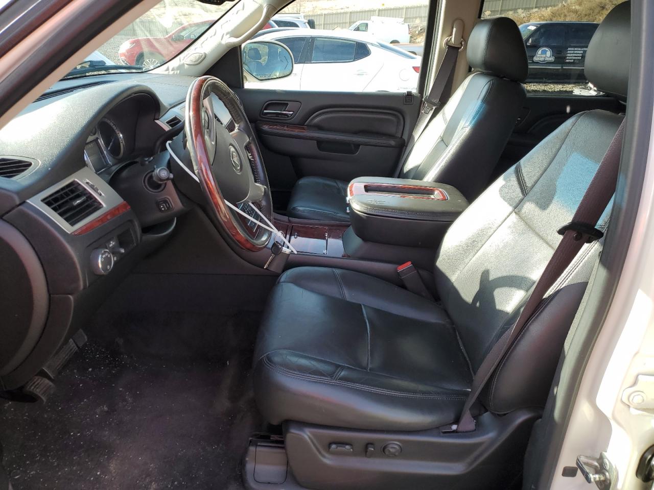 2012 Cadillac Escalade - Image 7