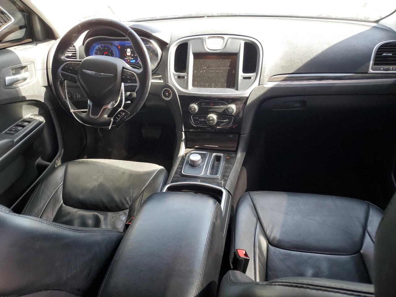 2015 Chrysler 300 - Image 8