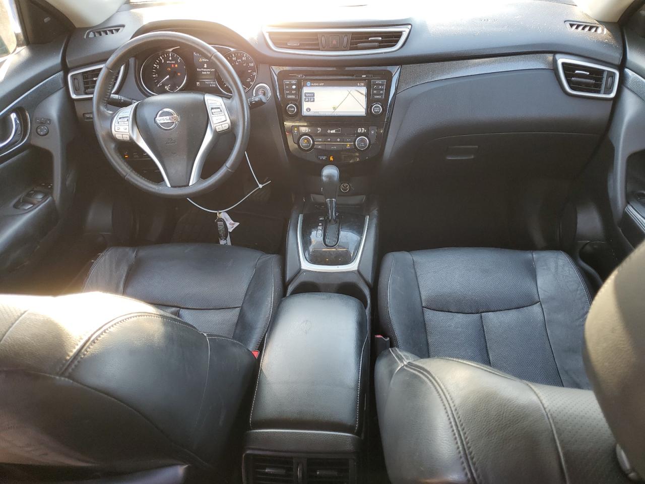 2015 Nissan Rogue - Image 8