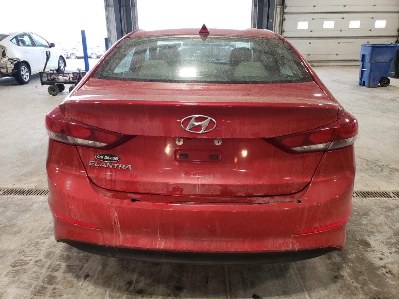 2017 Hyundai Elantra - Image 6