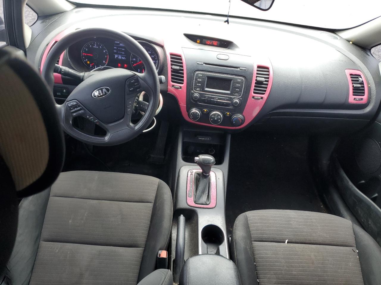 2014 Kia Forte - Image 8