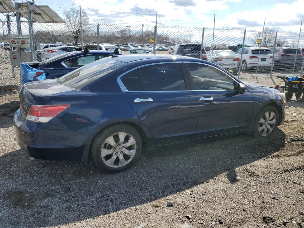 2009 Honda Accord - Image 3
