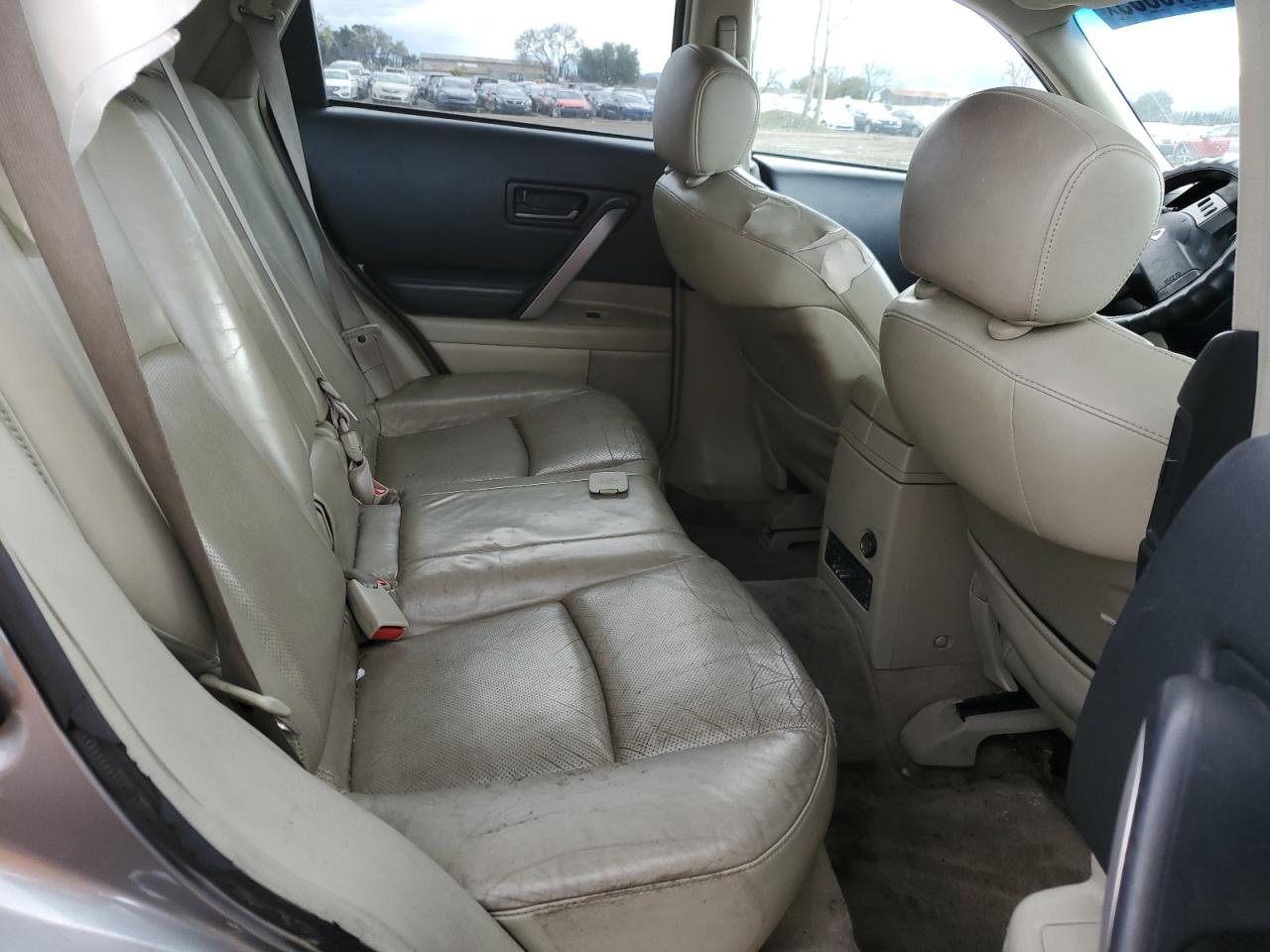 2003 Infiniti FX - Image 11