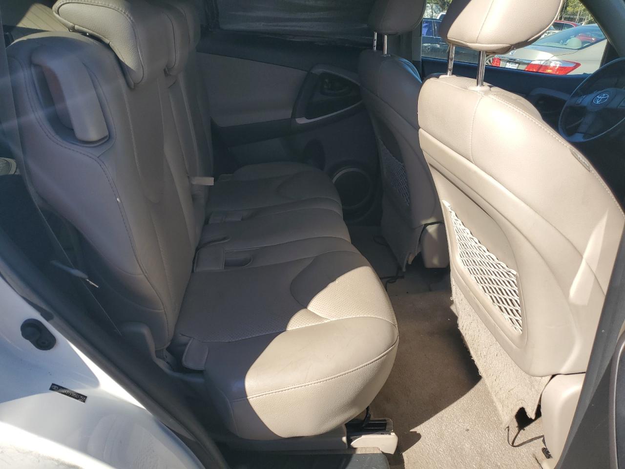 2008 Toyota RAV 4 - Image 10