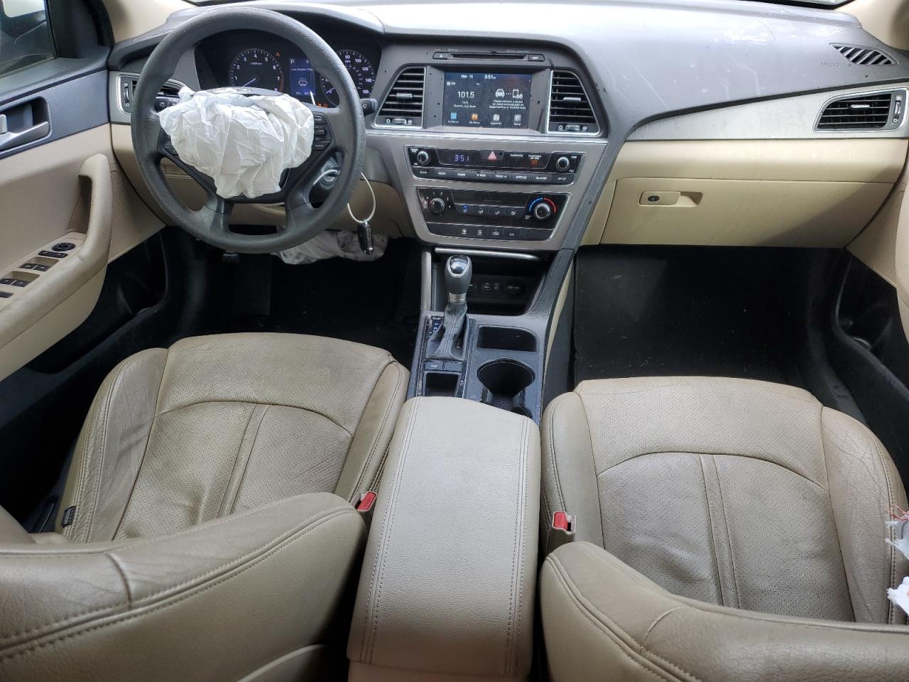2017 Hyundai Sonata - Image 8