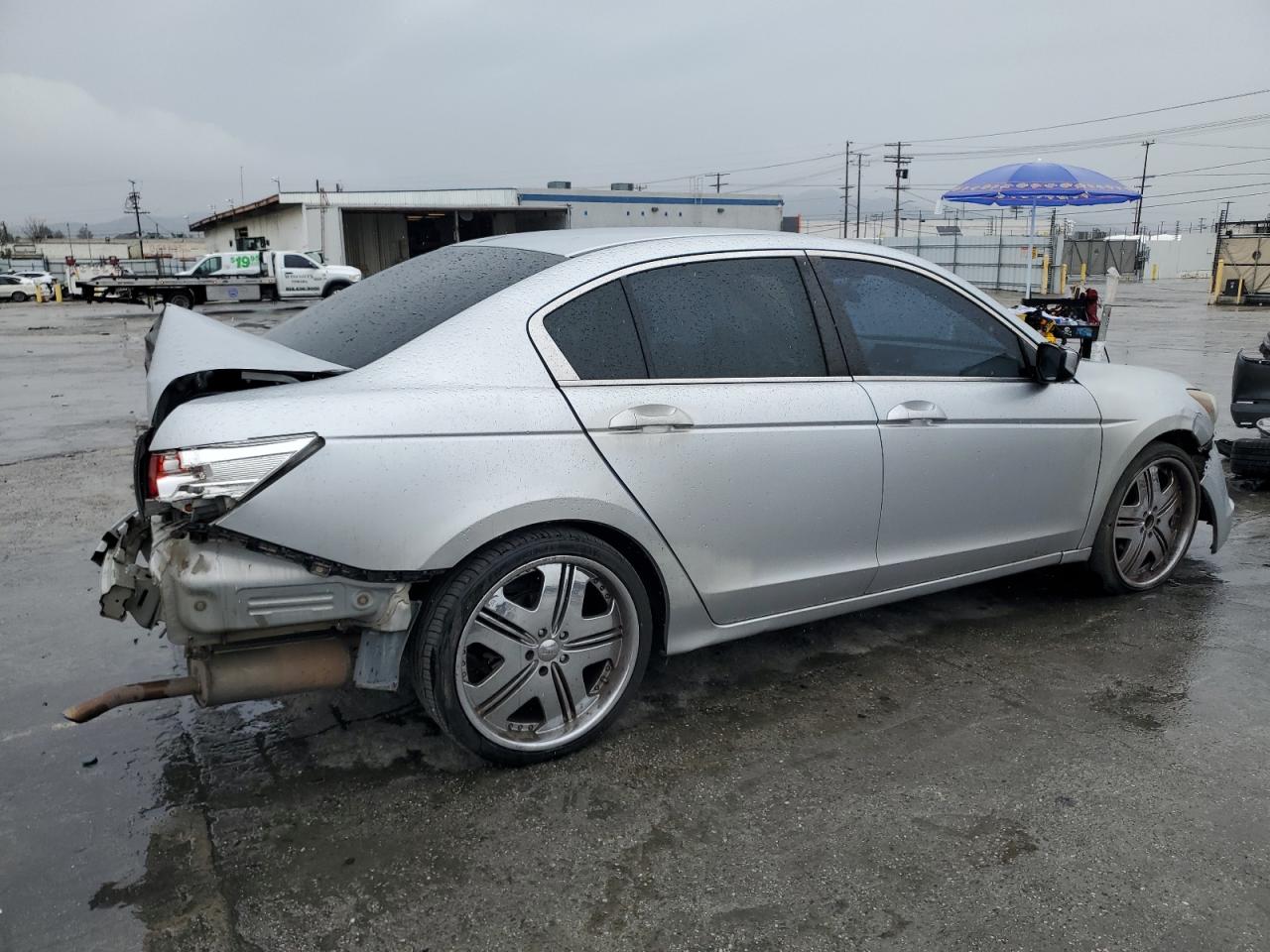 2010 Honda Accord - Image 3