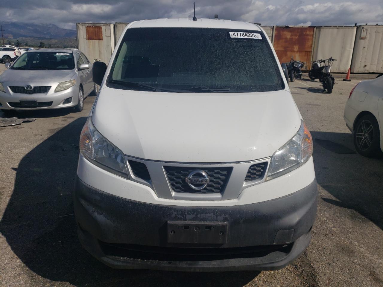 2015 Nissan NV - Image 5