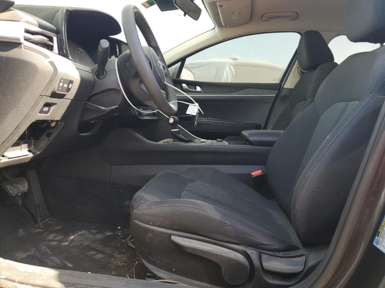 2021 Kia K5 - Image 7