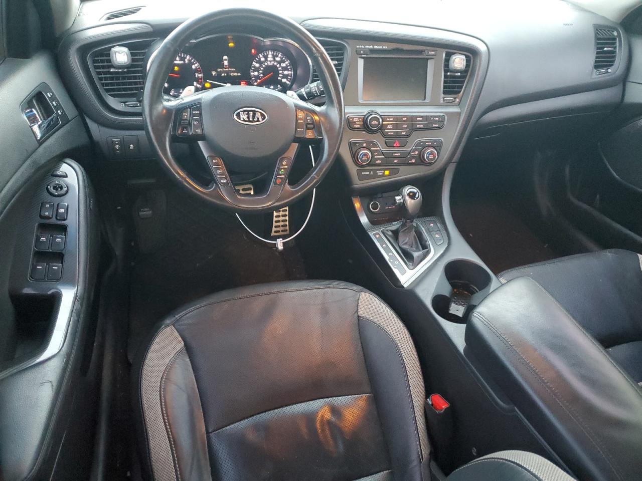 2012 Kia Optima - Image 8