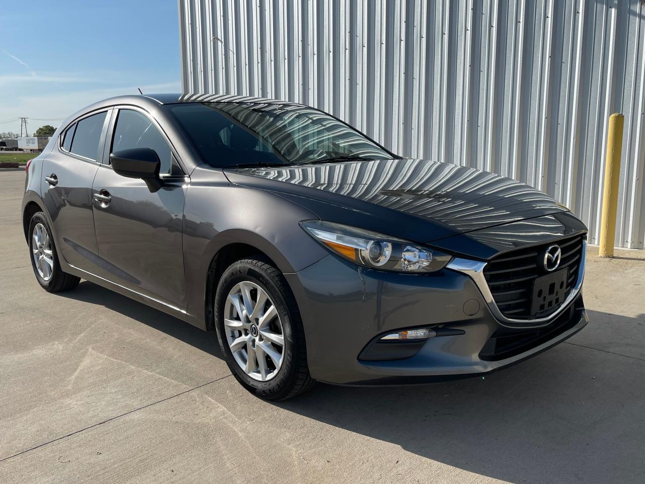 Oklahoma City, OK에서 판매 중인 2018 Mazda 3 Sport - Minor Dent/Scratches