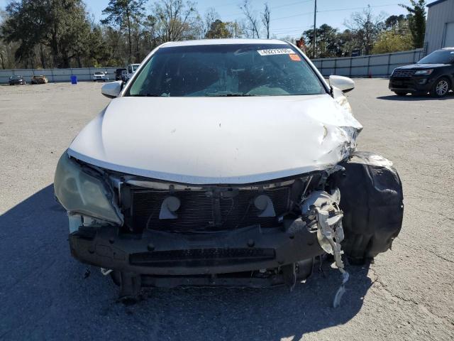  TOYOTA CAMRY 2014 Белый