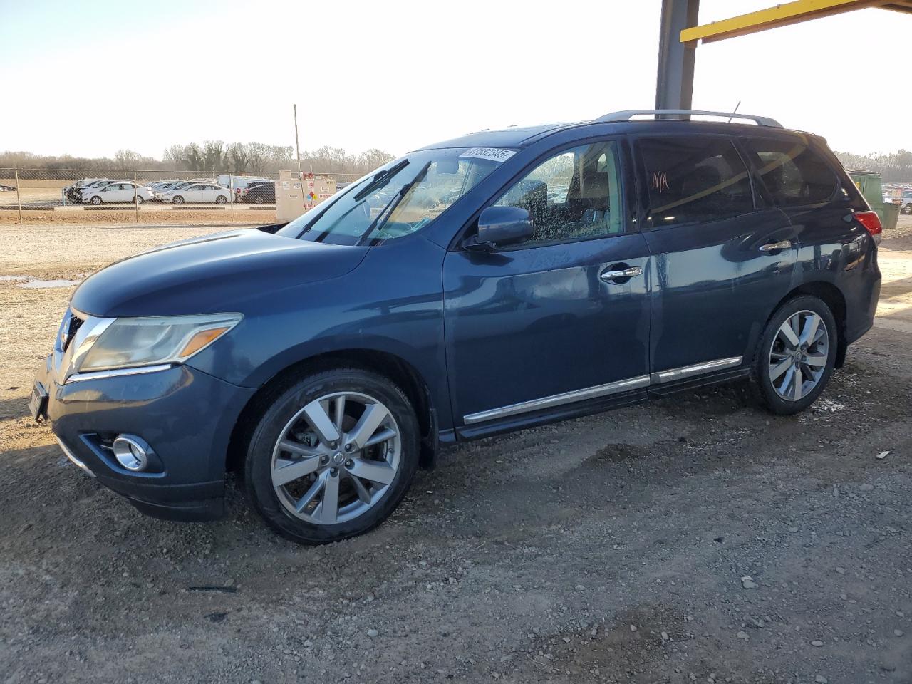 2013 Nissan Pathfinder - Image 1