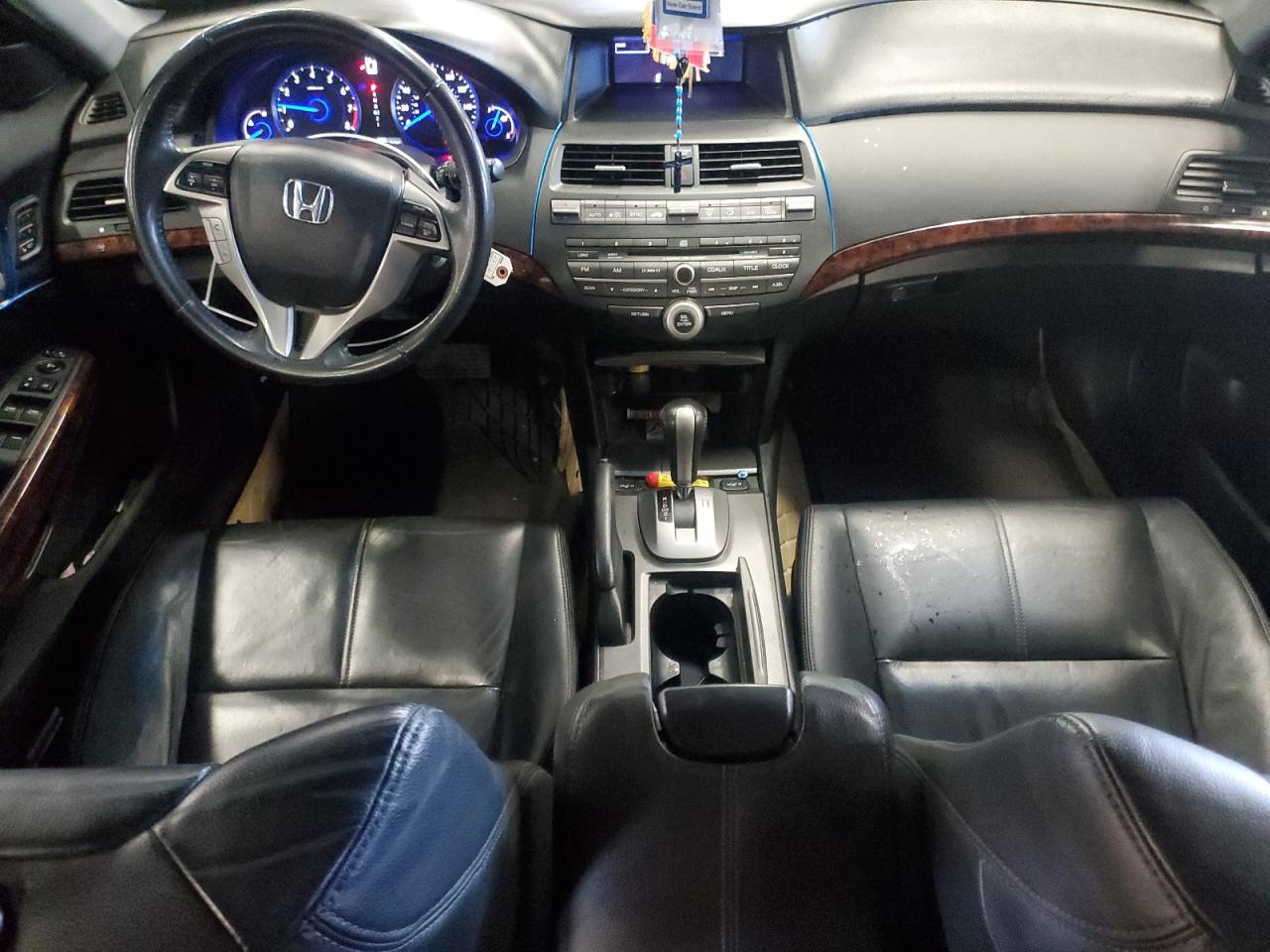 2010 Honda Accord - Image 8